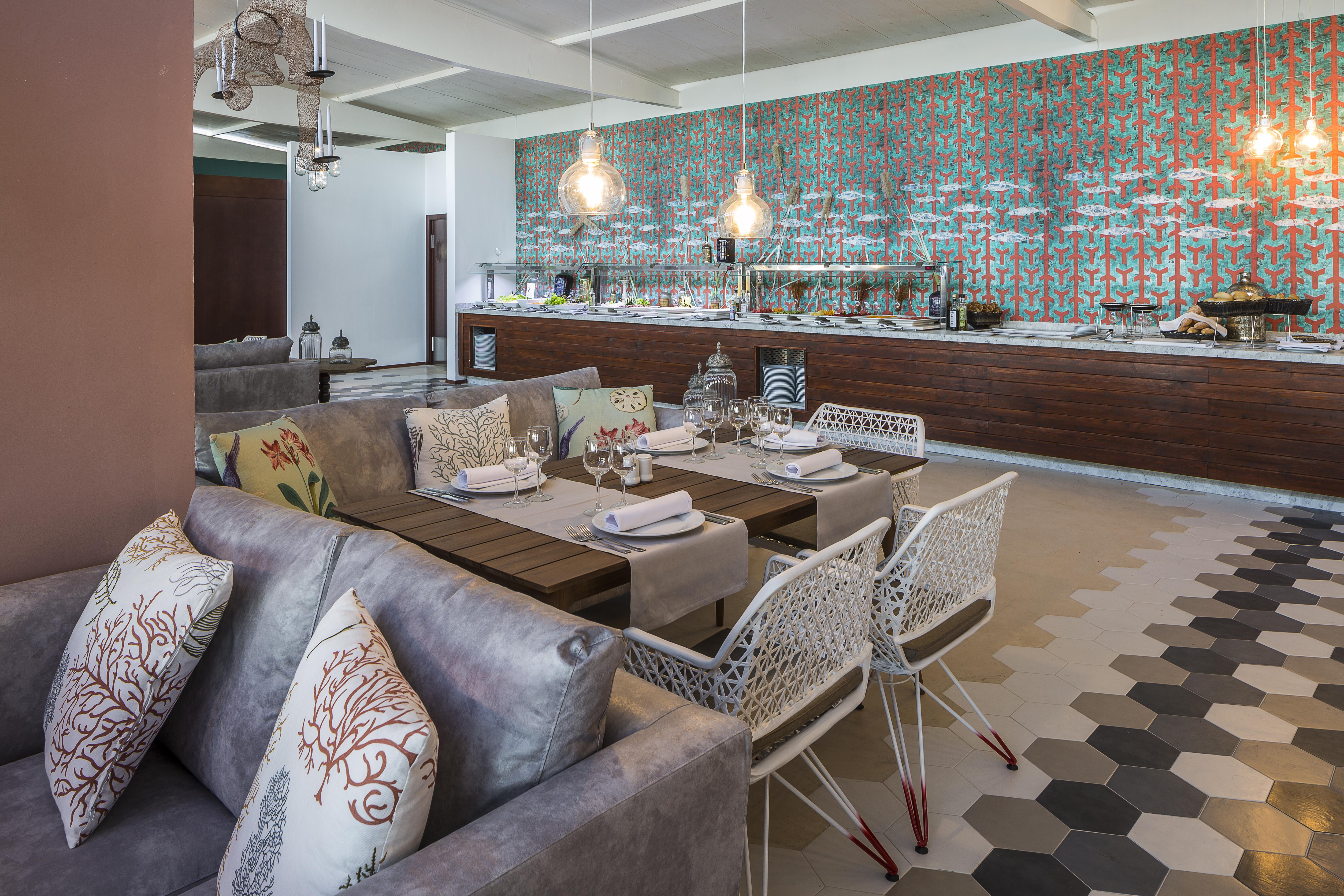 Grand Palladium White Island Resort & Spa Playa d'en Bossa Esterno foto The Kitchen at The Westin Dubai